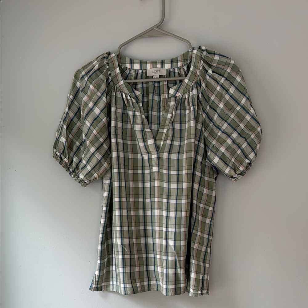 LOFT Outlet Sage Green Plaid Puff/Balloon Sleeve Split V-neck Pullover Top